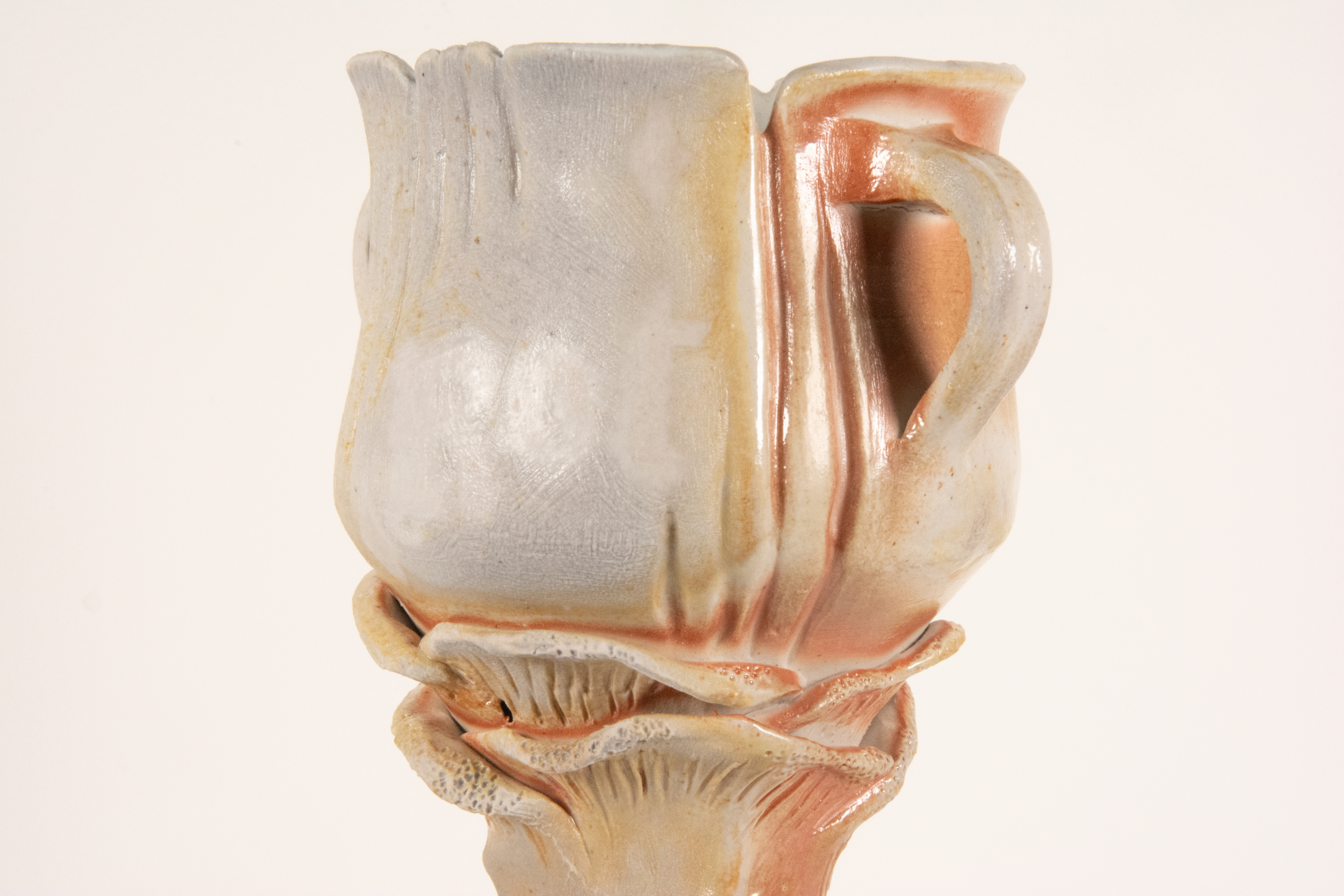 Porcelain wood-fired chalace